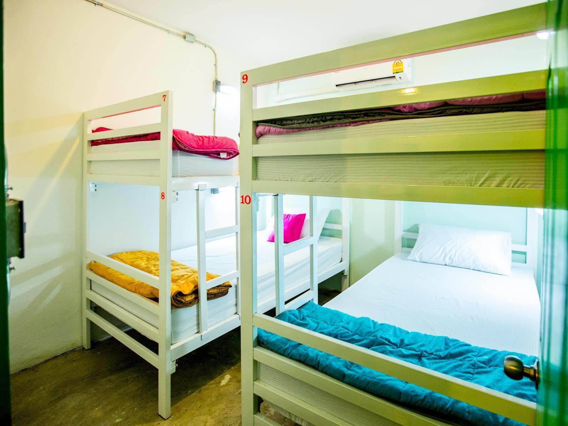 Zz Hostel 清邁 外观 照片