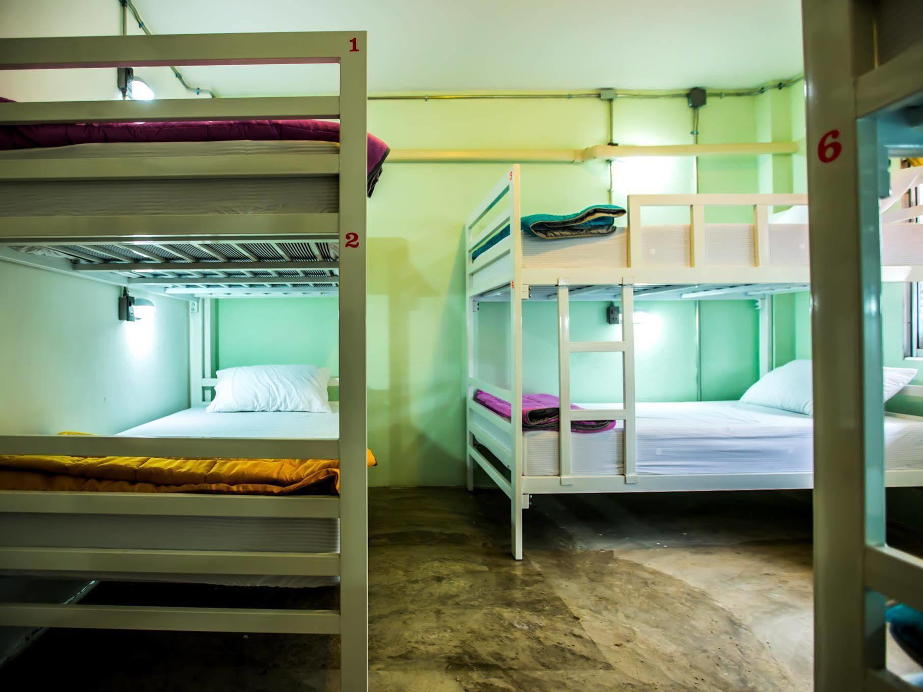 Zz Hostel 清邁 外观 照片