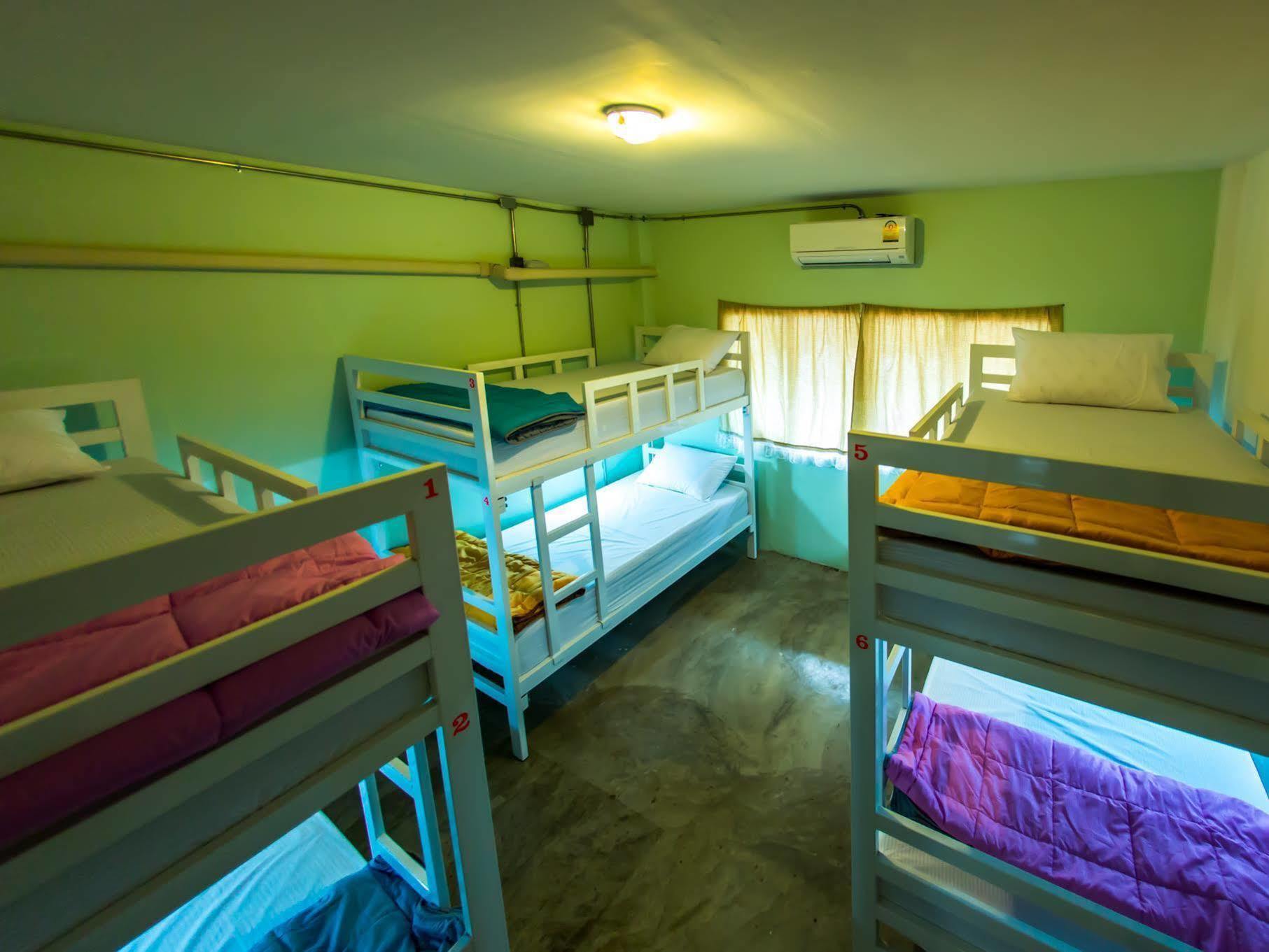 Zz Hostel 清邁 外观 照片